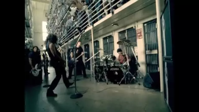 Metallica: St. Anger (Official Music Video)
