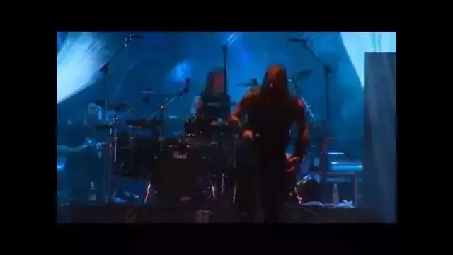 Amon Amarth - The Pursuit of Vikings - Live at Summer Breeze (OFFICIAL)