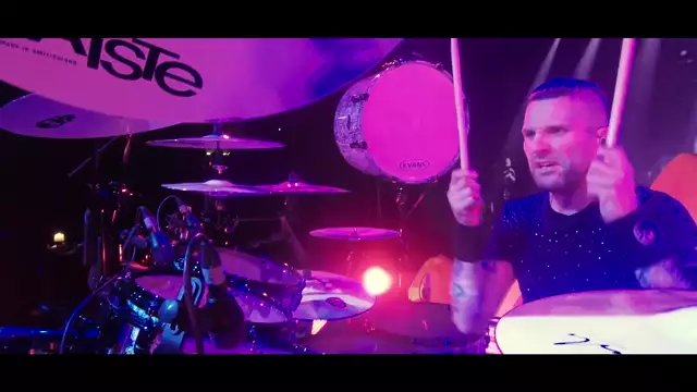 HELLOWEEN - Perfect Gentleman (OFFICIAL LIVE CLIP) | HELLOWEEN