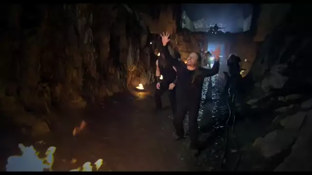 Amon Amarth - Guardians Of Asgaard (OFFICIAL VIDEO)