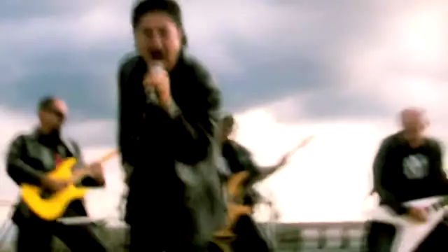 AKASH - UNA SONRISA AL ATARDECER