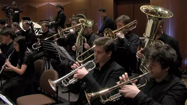 Tchaikovsky - Swan Lake 白鳥の湖 Suite Op. 20a conducted by Sylwia Anna Janiak